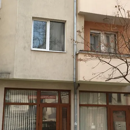 Lecti Sunflats Pencho Apartman *